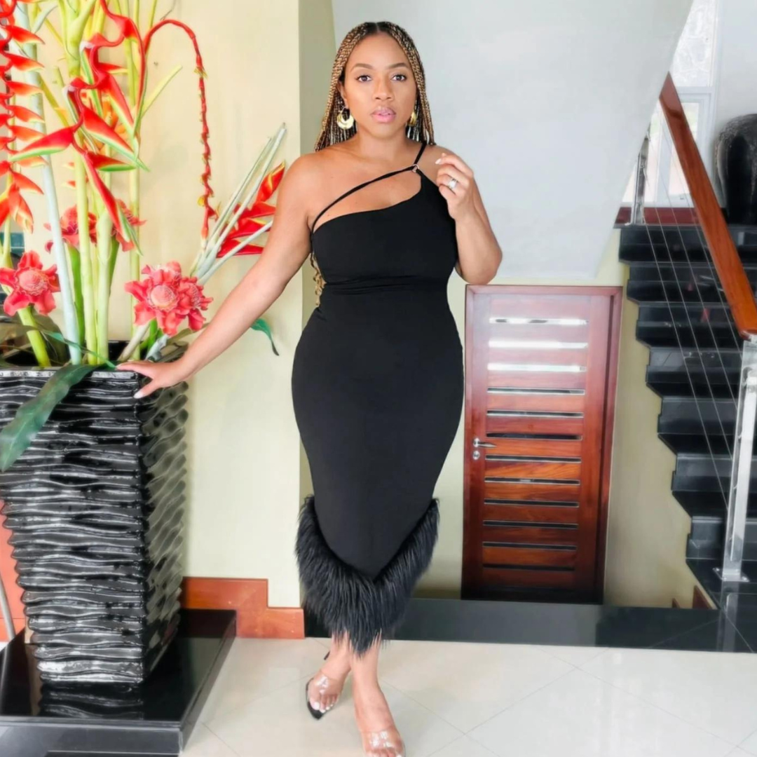 BLACK MAXI DRESS