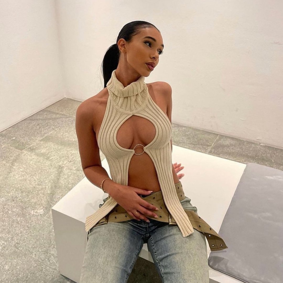 Nude Ring Top